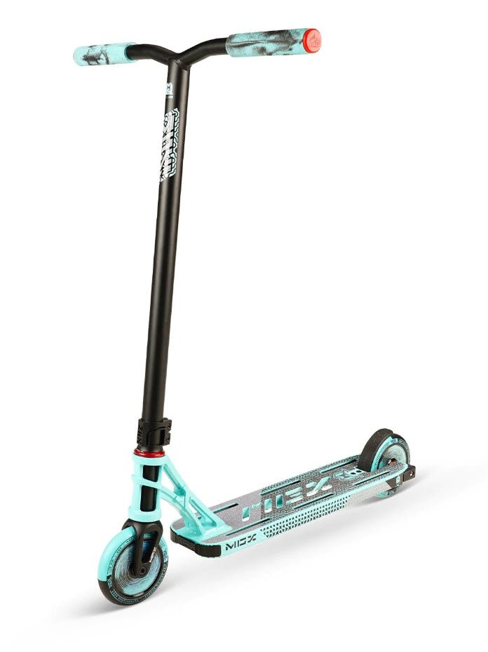 Madd Gear MGX P2 Complete Body-Powered Kick Stunt Scooter