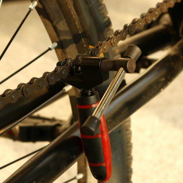Bakcou Chain Tool