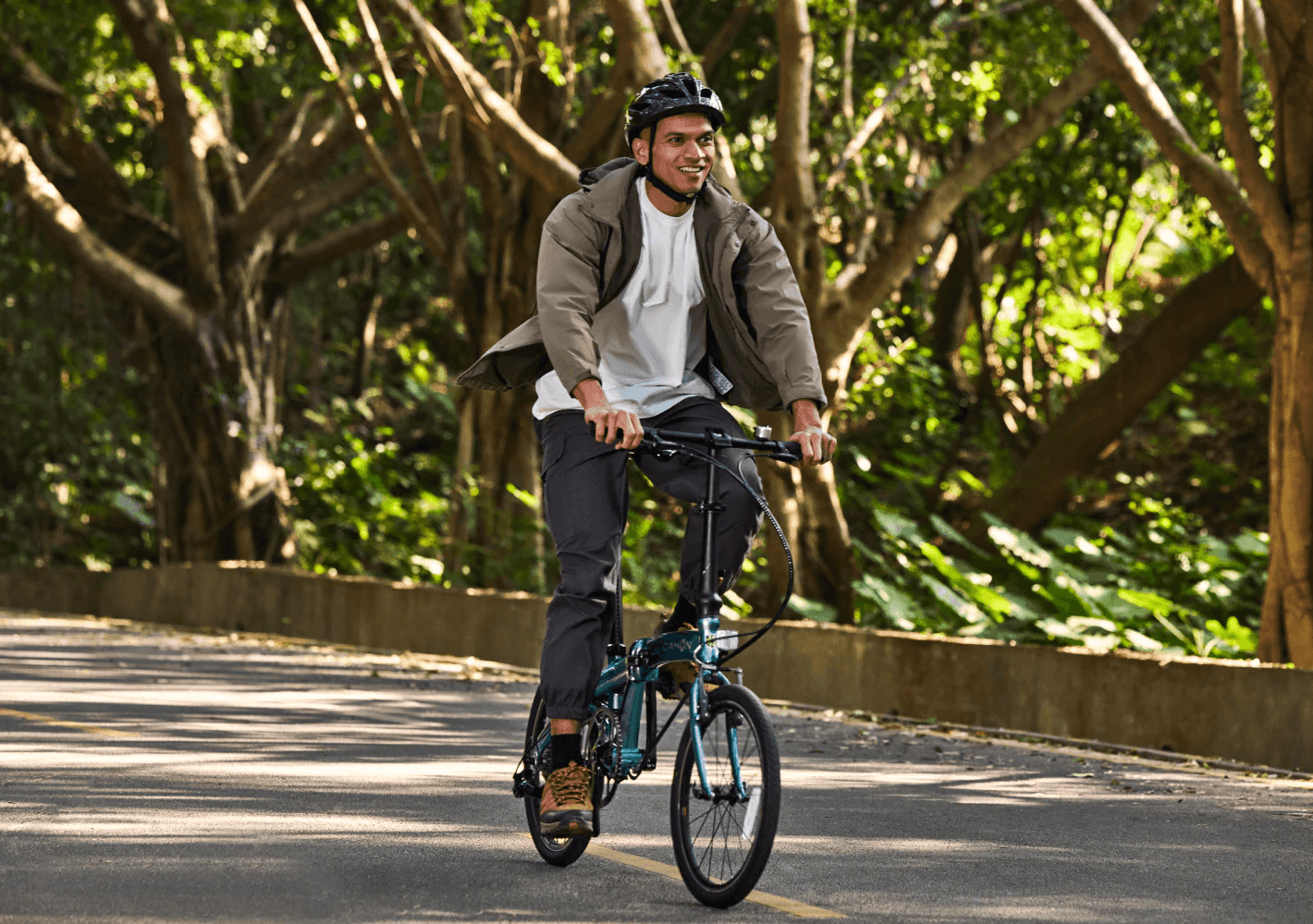 Dahon MU EX 8 Speed Folding Bike
