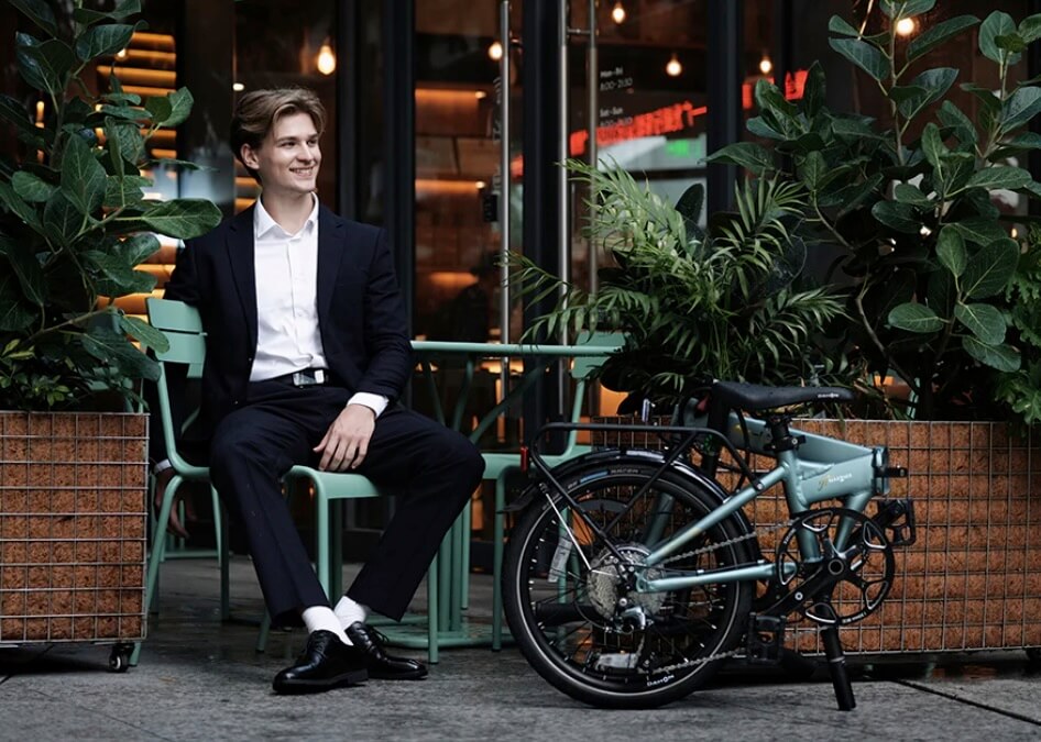 Dahon Mariner GT 10 Speed Folding Bike, 20" Wheels