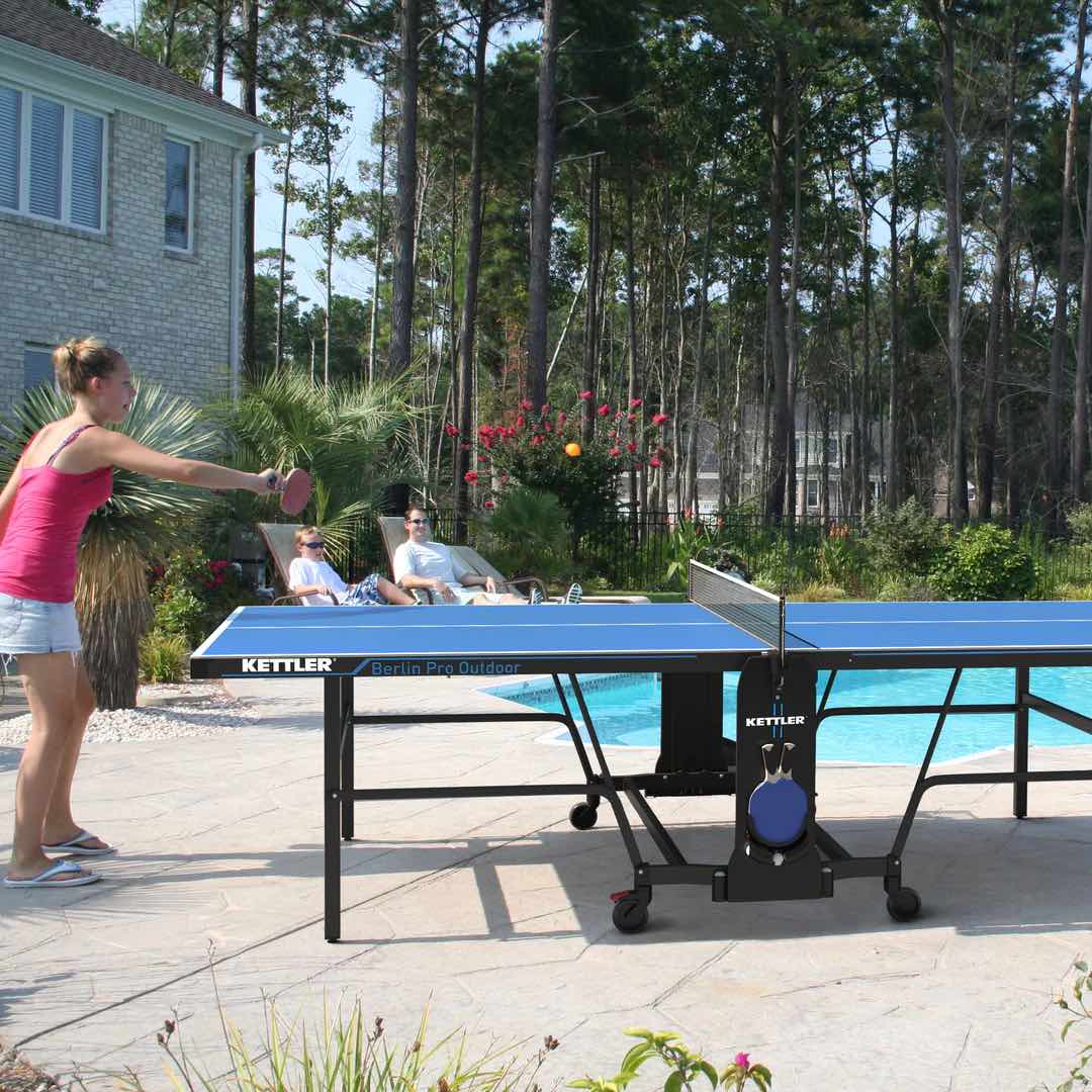 Kettler USA BERLIN PRO OUTDOOR Folding Weatherproof TT Table Tennis Table, 4-Player Bundle