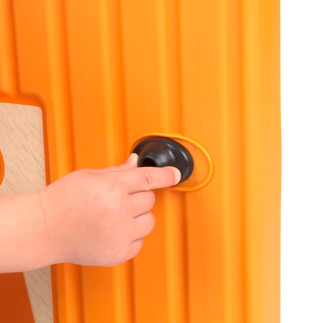 Kettler USA Injusa Children's COUNTRY PLAYHOUSE, Windows, Chimney, INJ2033