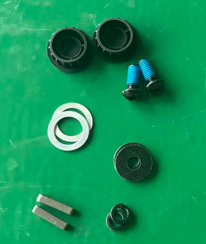 MoJo Replacement Rear Wheel Mounting Hardware and Plastic Hub Cap Set for T580 Electric Mobility Scooter