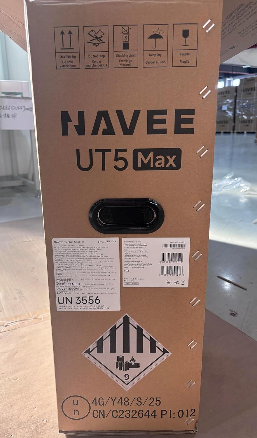 Navee UT5 MAX 2400W Hydraulic Suspension Electric Scooter