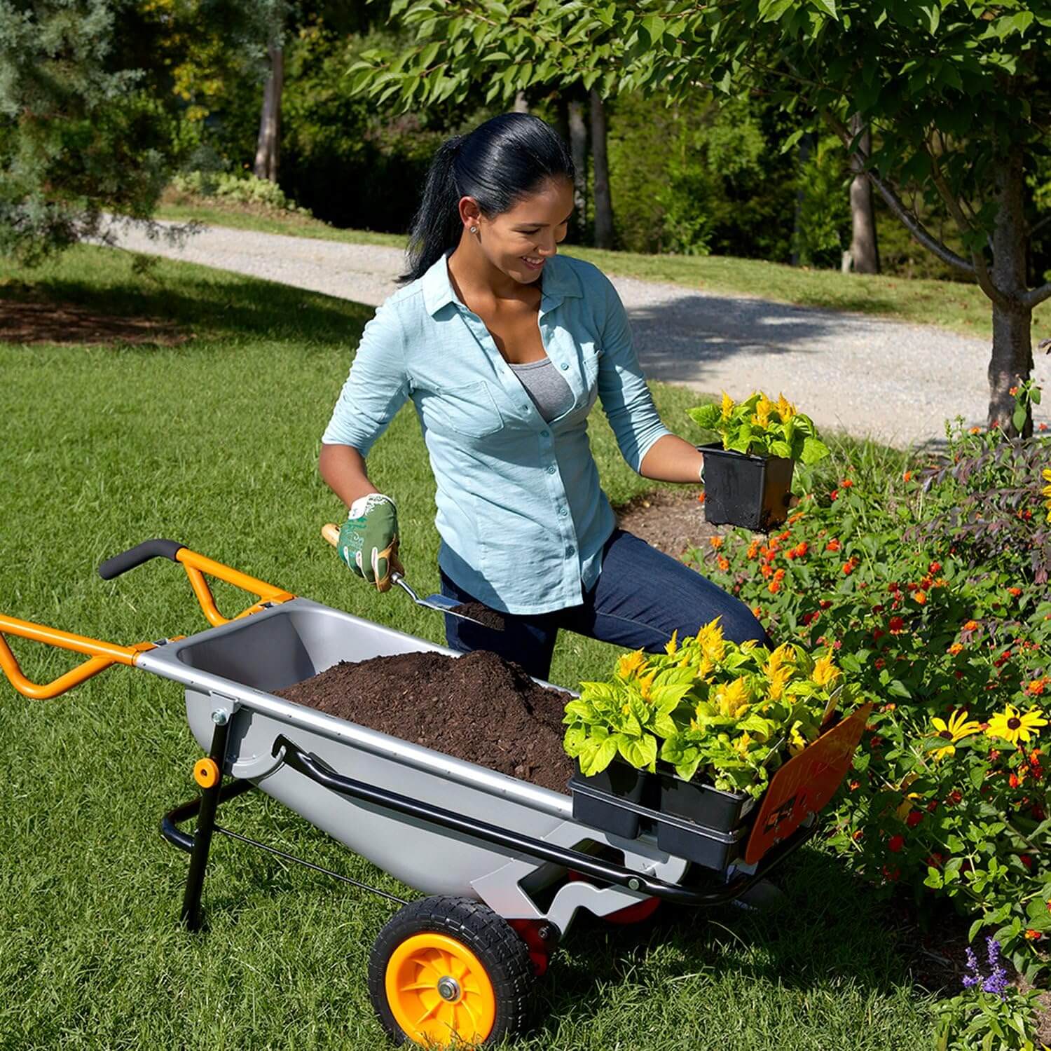 WORX WG050 8-In-1 Heavy Duty Aerocart Garden Cart/Wheelbarrow