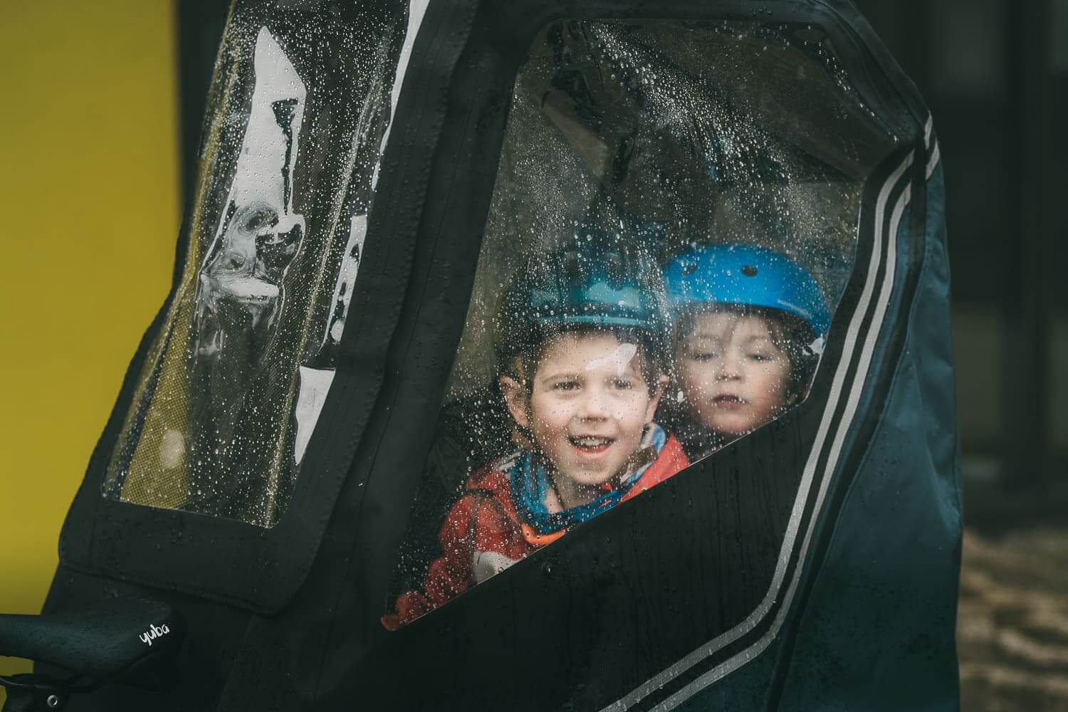 Yuba POP SHELTER, Mounted Directly on Bike Rack
