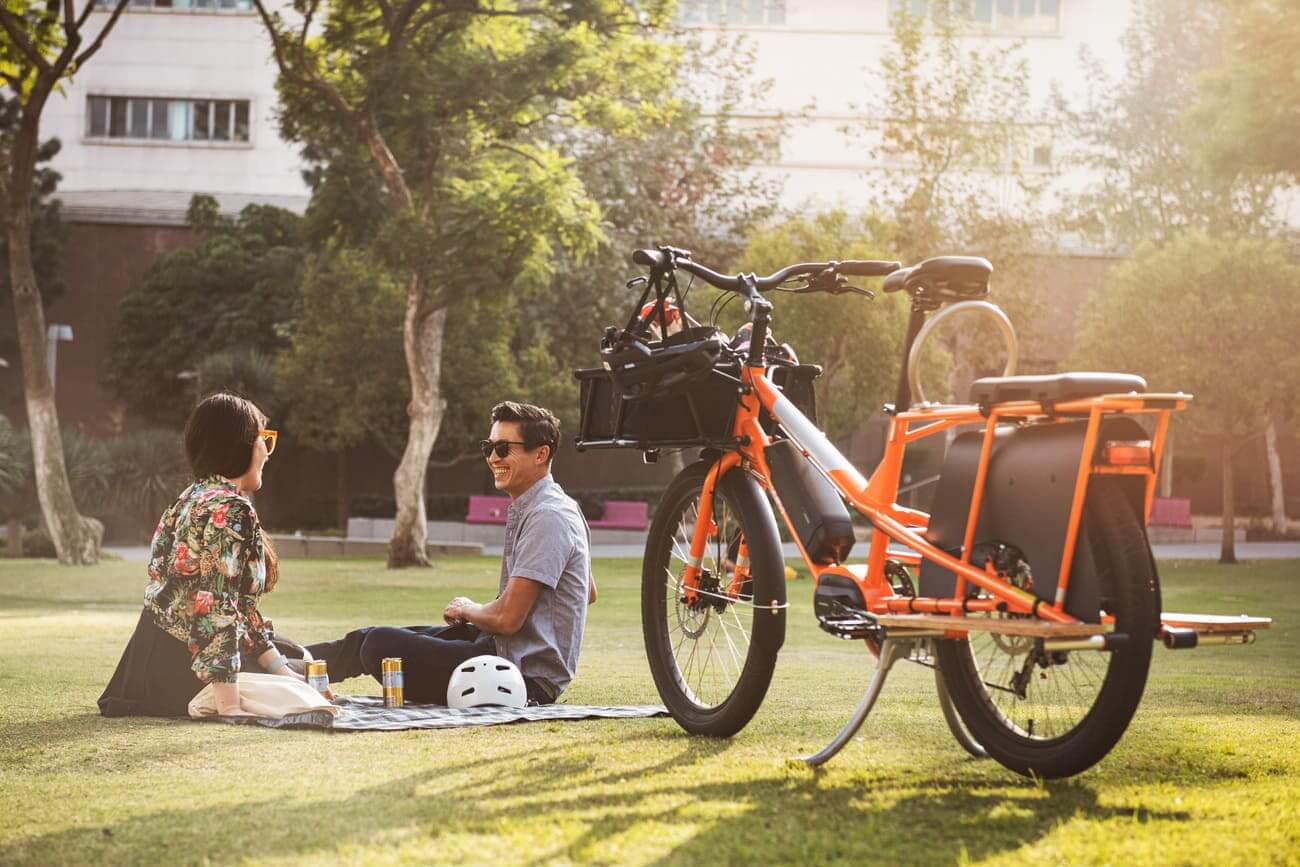 Yuba KOMBI E5 Compact Commuter Electric Cargo Bike