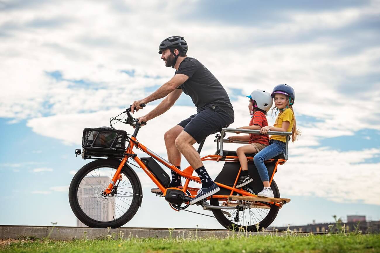 Yuba KOMBI E5 HT Compact Commuter Electric Cargo Bike, Front Fixation Version