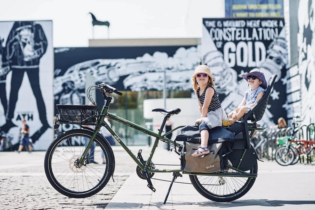 Yuba MUNDO V6 LUX Longtail Electric Cargo Bike