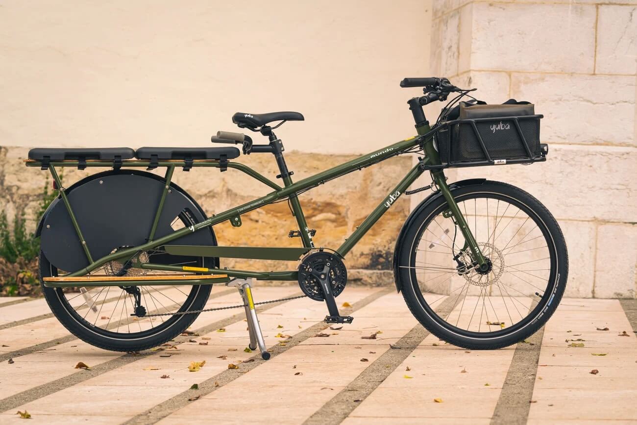Yuba MUNDO V6 LUX Longtail Electric Cargo Bike