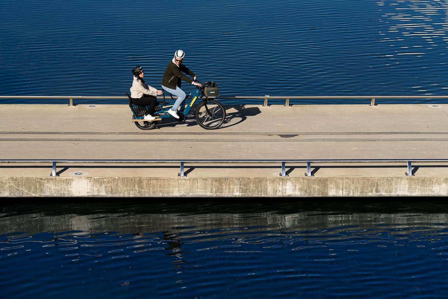 Yuba SPICY CURRY V4 Longtail Electric Cargo Bike