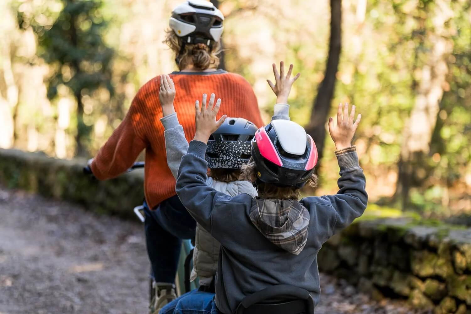 Yuba SPICY CURRY+ Longtail Electric Cargo Bike