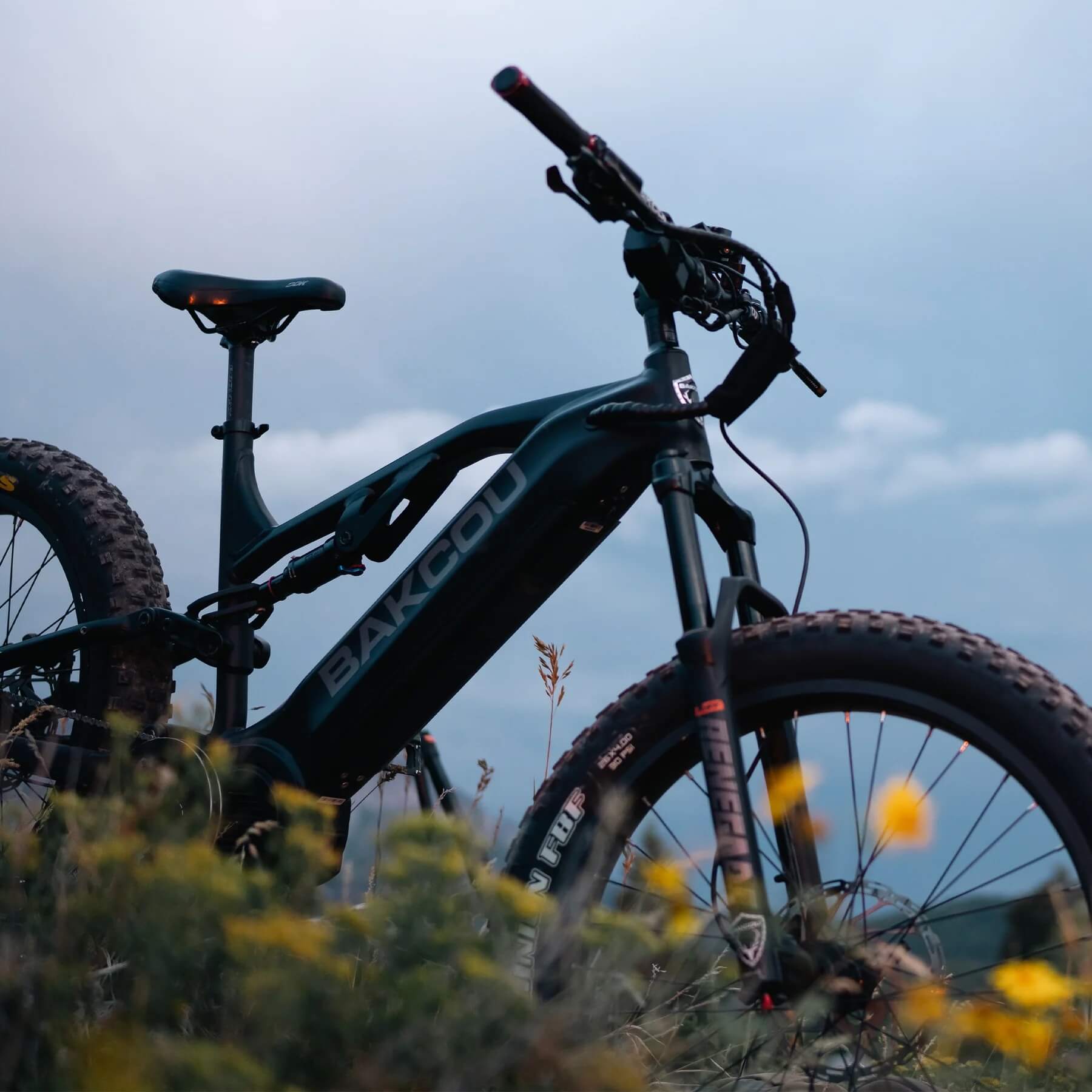 2026 Bakcou Scout Jäger SD Mid Drive 14 Speed Suspension Electric Bike