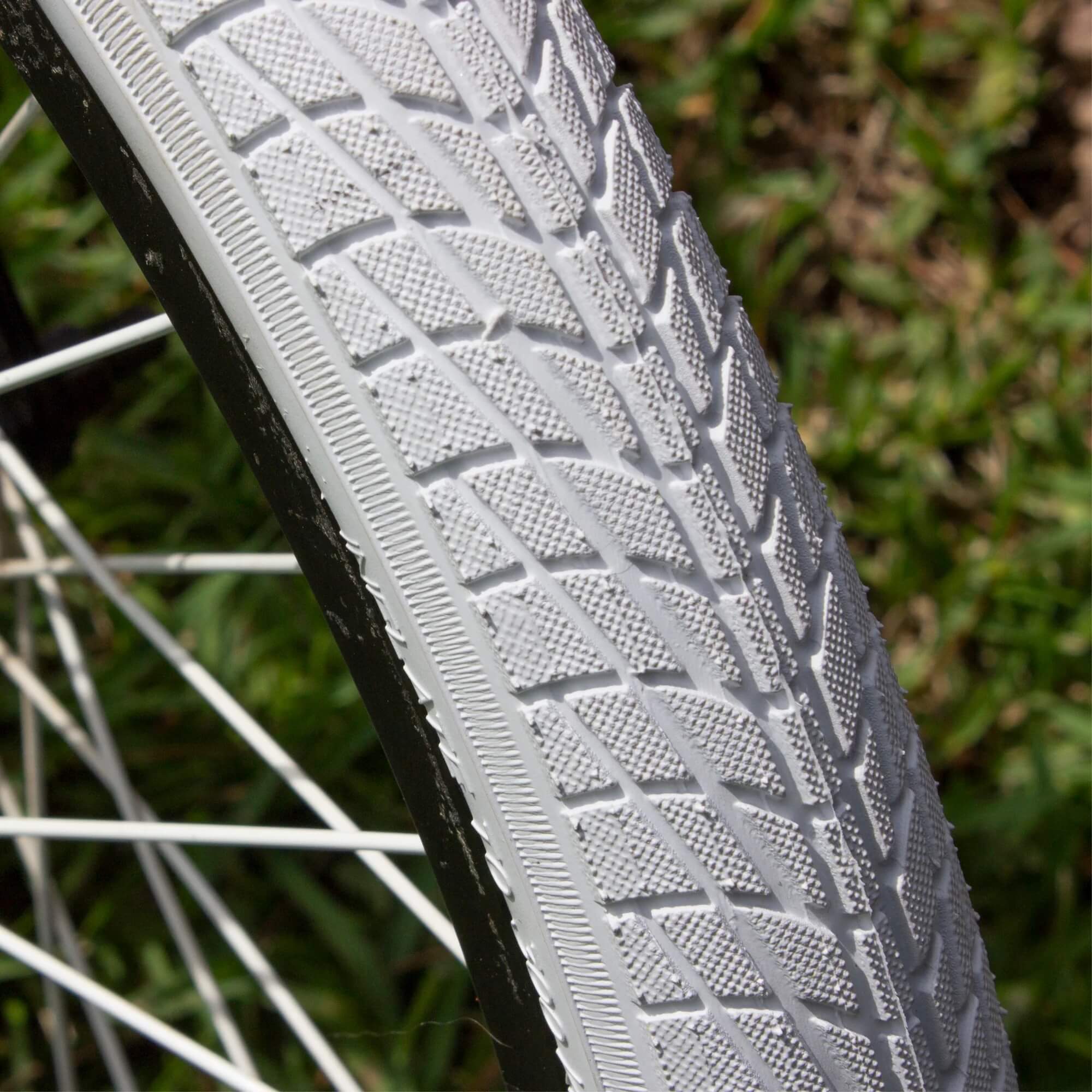 Eastern Bikes E304 20" TIRE for BMX Bicycles