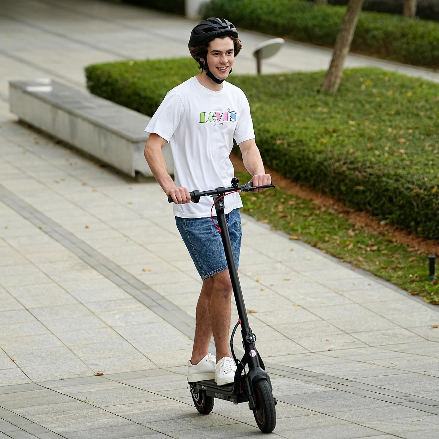 Escoone W6 500W 10" Wheels Folding Electric Scooter