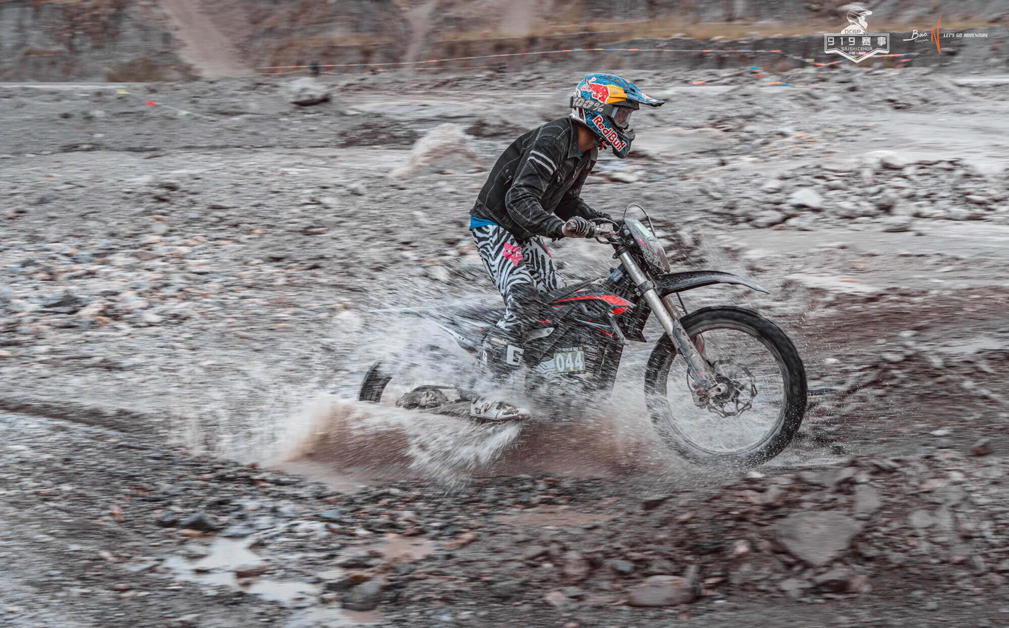 2026 MotoTec Venom 12000W 72V Lithium Electric Dirt Bike, Black