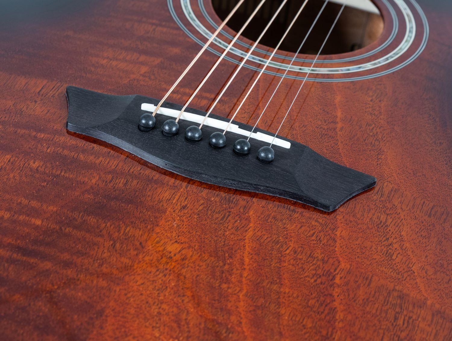 Washburn WCG12FCE Comfort Series Grand Auditorium Cutaway Electric Acoustic Guitar