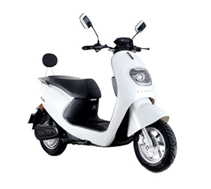 Gio Royale 60V Retro Vespa Electric Moped Scooter —