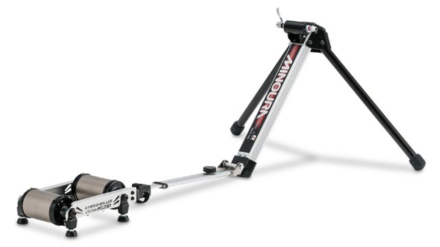 Minoura FG220 Hybrid Roller Trainer - Upzy.com