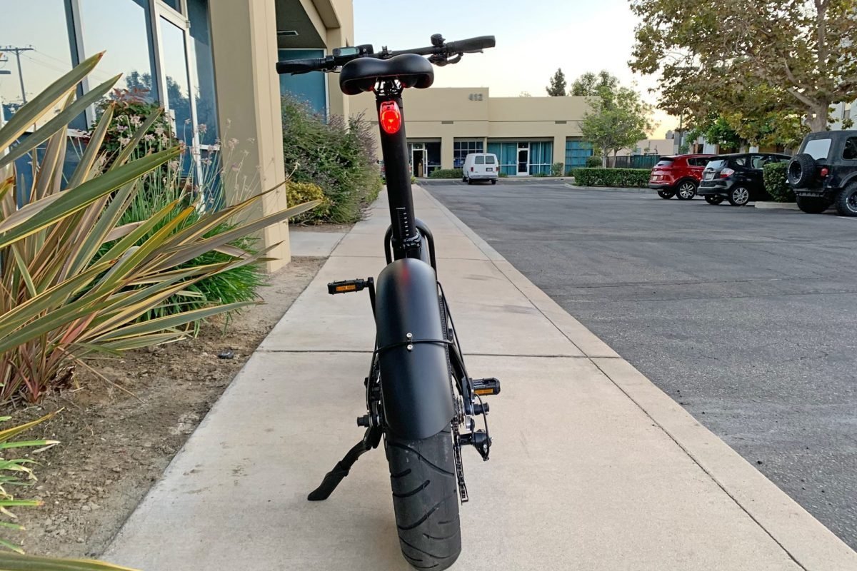 Qualisports Beluga 500W 48V 20" 7 Speed Fat Tire Folding Electric Bike - Upzy.com